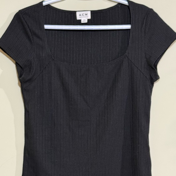 Women's Black Ribbed Top - Picture 1 of 3
